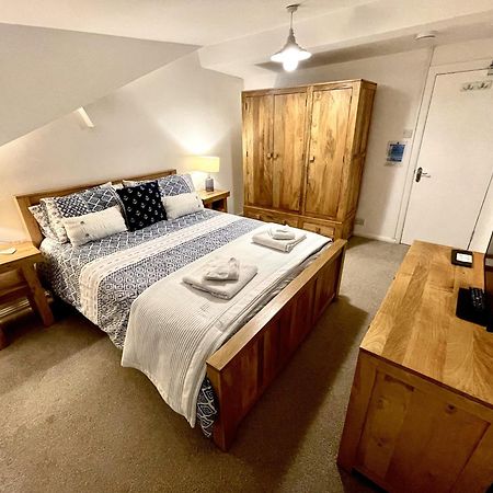 Tidesreach Filey, Sleeps 13, Close To Beach Extérieur photo