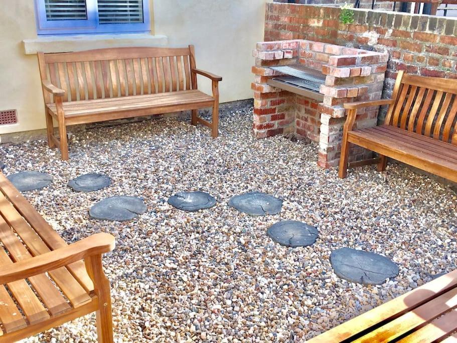 Tidesreach Filey, Sleeps 13, Close To Beach Extérieur photo