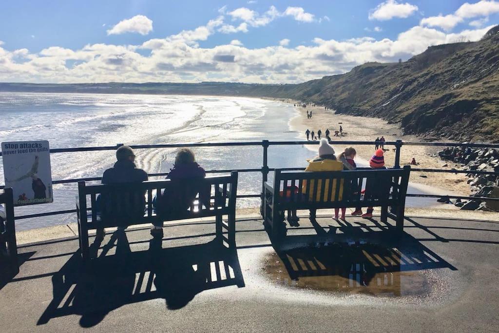 Tidesreach Filey, Sleeps 13, Close To Beach Extérieur photo